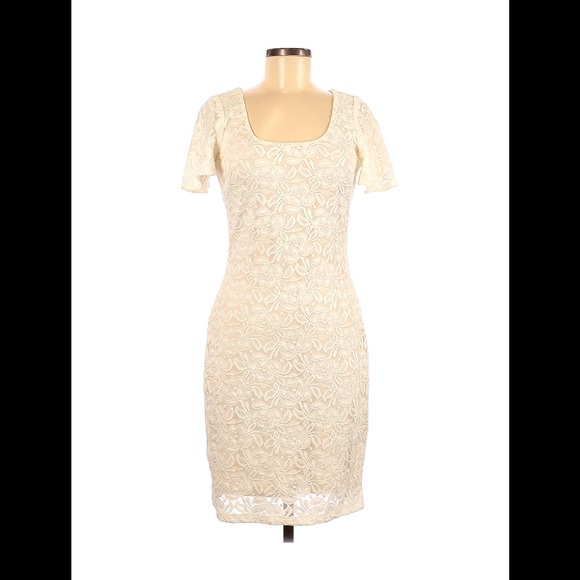 NWT BELLE BADGLEY MISCHKA Lace / Sequin Dress 10 - Picture 2 of 7